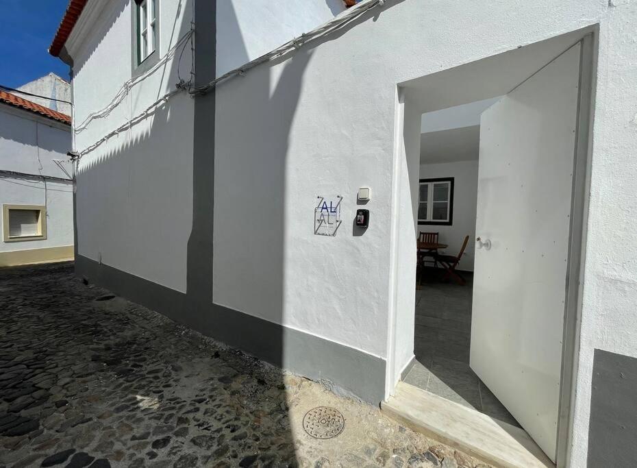 에보라 Casa Da Travessa 아파트 외부 사진